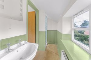 Photo 15- click for photo gallery